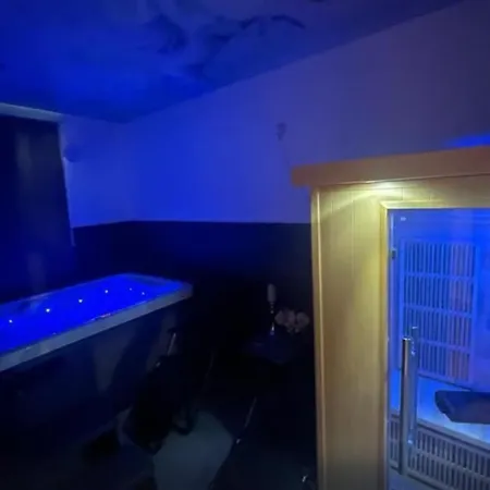 Lejlighed Contact Jessicawebeer Web De - Mit Privatem Whirlpool Und Heisser Sauna