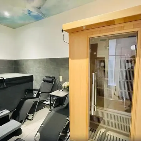Contact Jessicawebeer Web De - Mit Privatem Whirlpool Und Heisser Sauna
